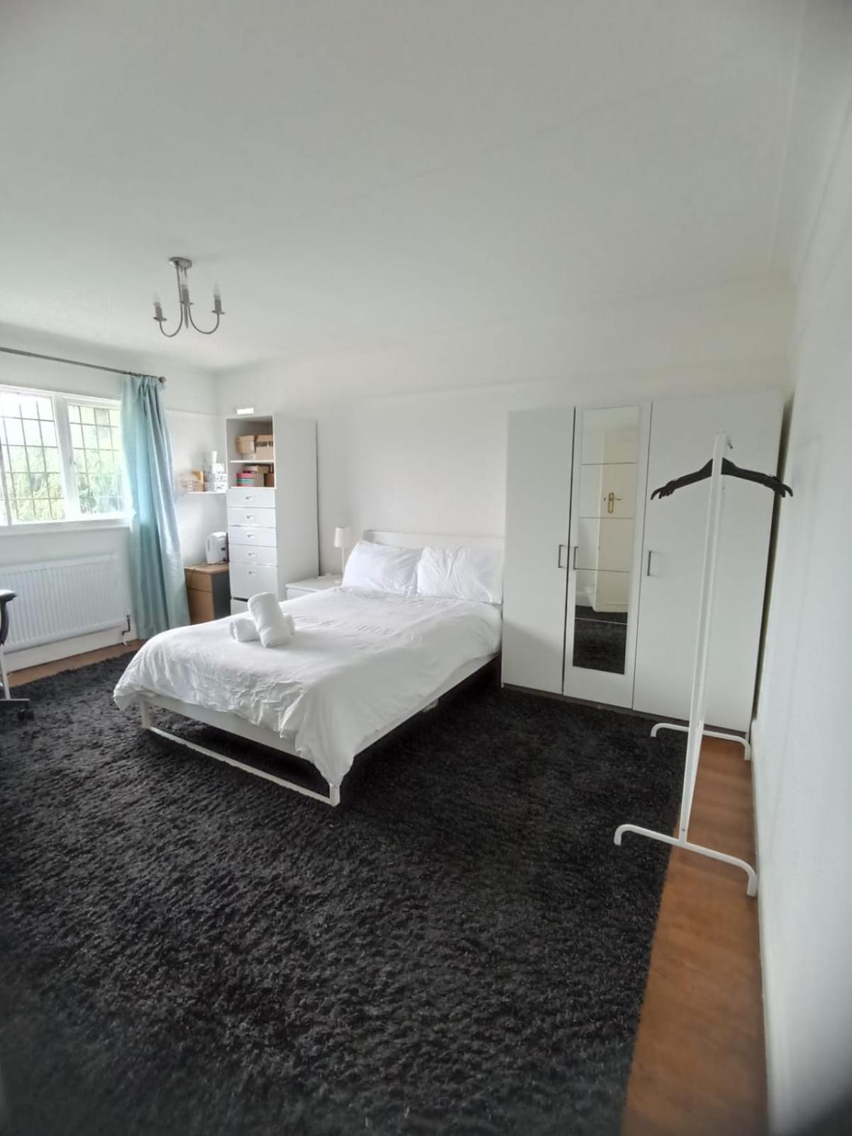 Large Family Home Near Richmond Park Νιου Μάλντεν Εξωτερικό φωτογραφία