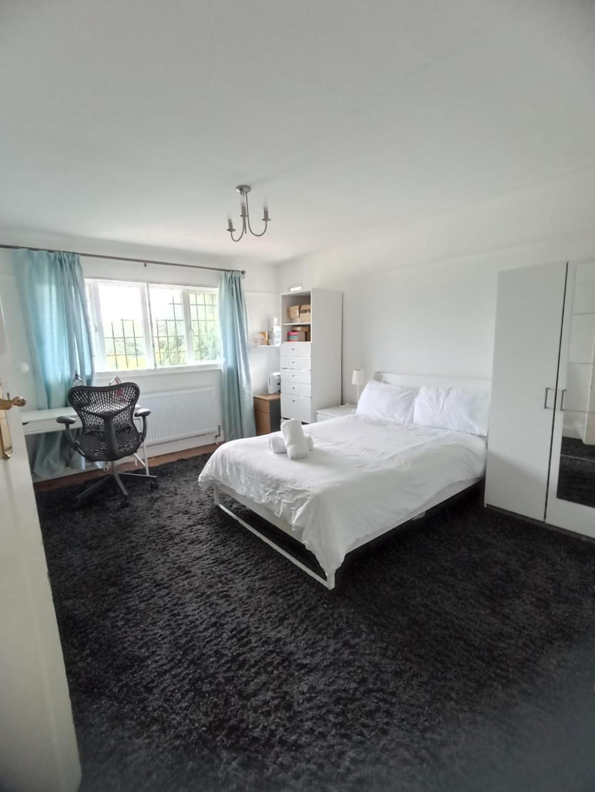 Large Family Home Near Richmond Park Νιου Μάλντεν Εξωτερικό φωτογραφία
